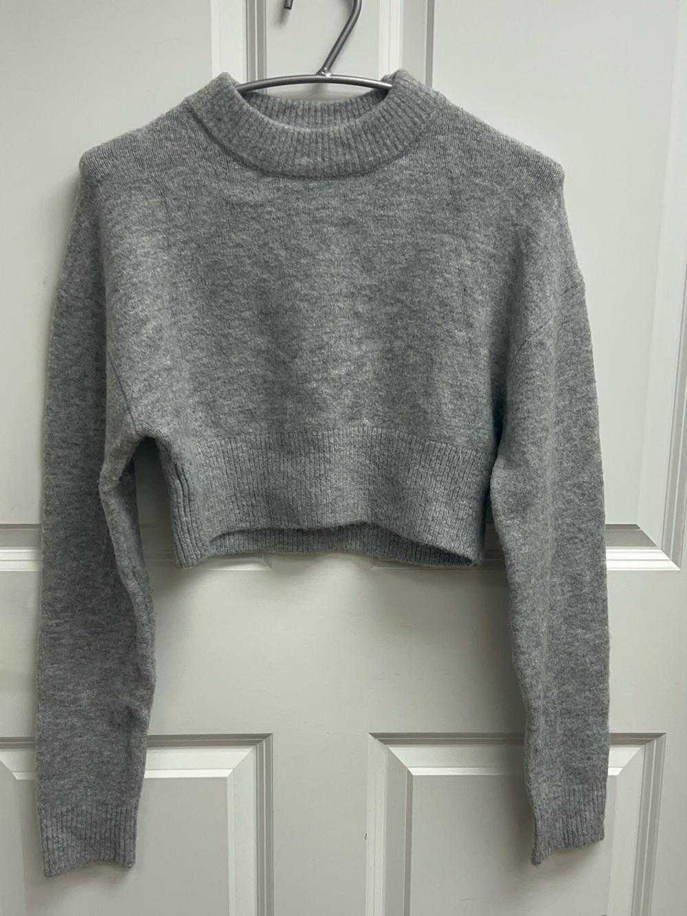 Zara Cropped Heather Grey Mock-Neck Sweater Size XS